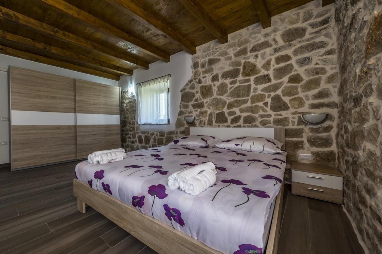 Spacious Four-Bedroom Villa Marija Klostar Dış mekan fotoğraf
