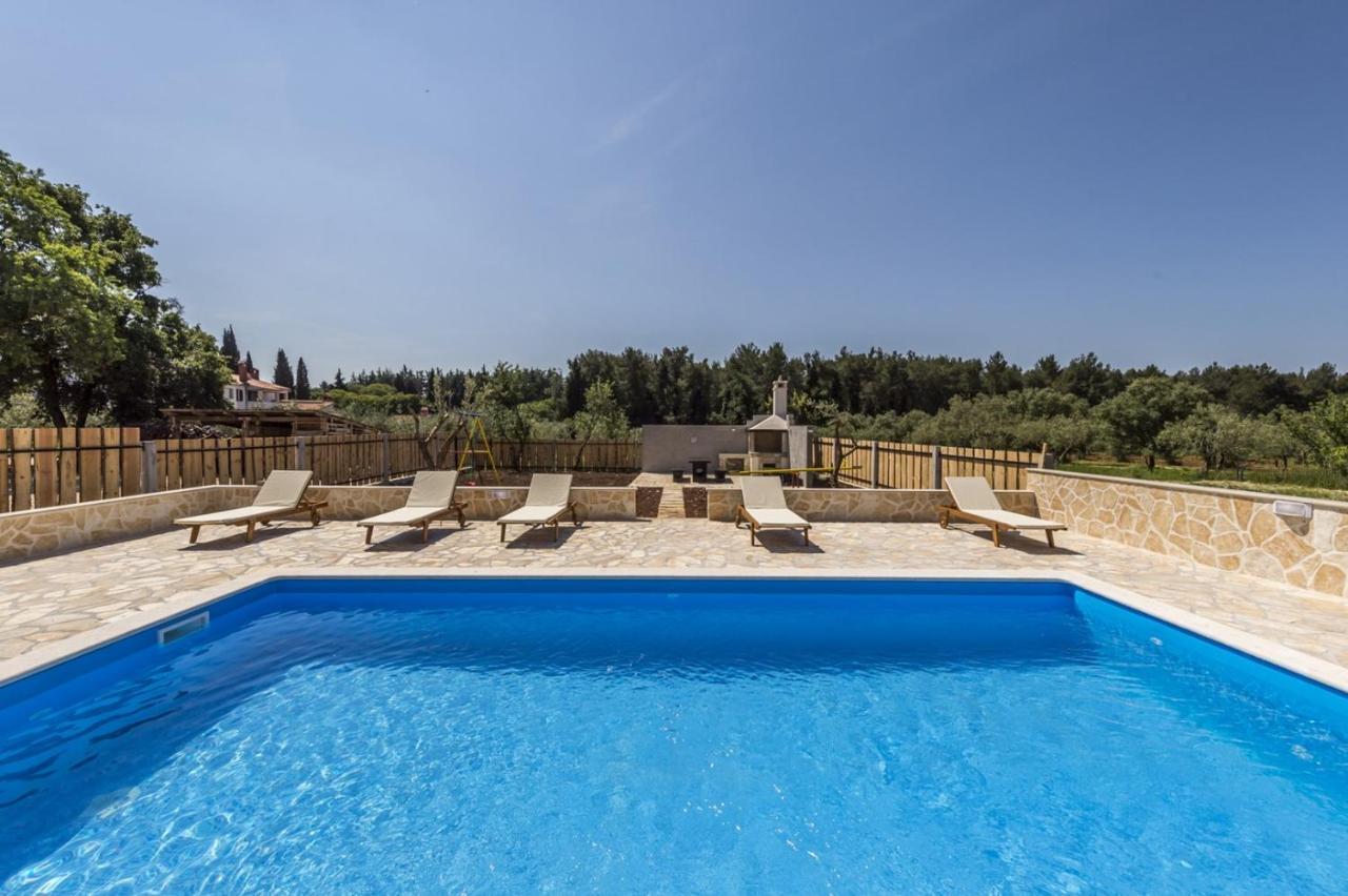 Spacious Four-Bedroom Villa Marija Klostar Dış mekan fotoğraf